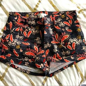 Patterned shorts